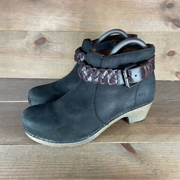 dansko tivoli womens size 37 shoes black leather side zip wedge ankle boots - Picture 1 of 8